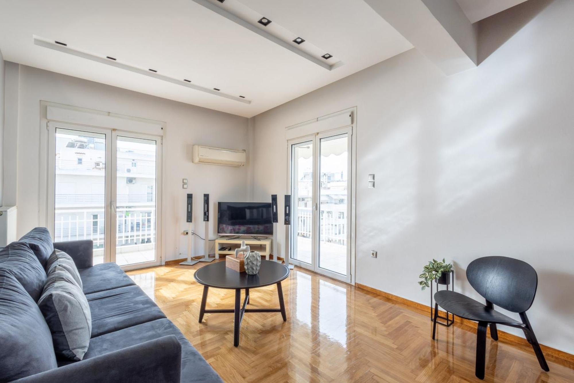 A Luxury & Comfortable Apt In Athén Kültér fotó